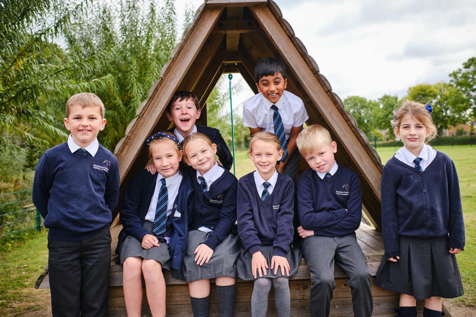 Home Bracken Lane Primary